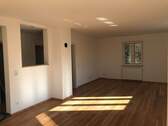 Wohnzimmer 1 - Einfamilienhaus mit 170,00 m² in Neustadt an der Aisch zur Miete