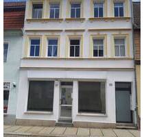 MFH in Stadtcentrum - 230.000,00&nbsp;EUR Kaufpreis, in Werdau (PLZ: 08412)
