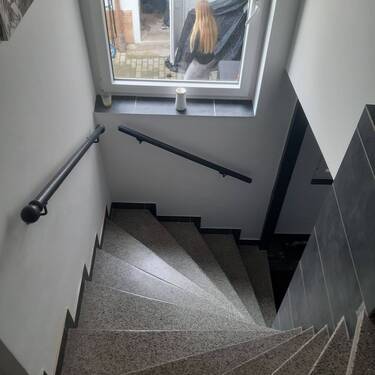 Treppenhaus - Mehrfamilienhaus, Wohnhaus in Werdau zum Kaufen