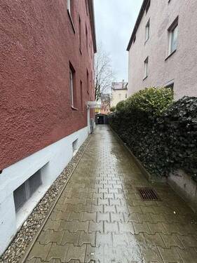 10.jpg - 2 Zimmer Etagenwohnung zum Kaufen in Augsburg