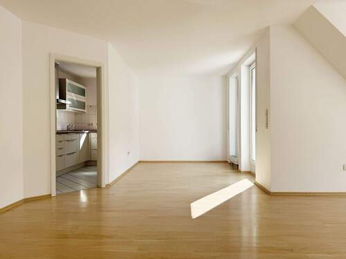 Essbereich - 3 Zimmer Etagenwohnung in Neuenbürg