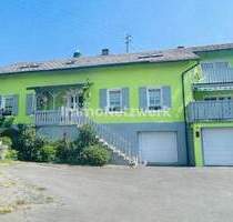 **Historisches Schulhaus mit Charme - Wohnen & Ferienvermietung unter einem Dach** - Presseck / Elbersreuth