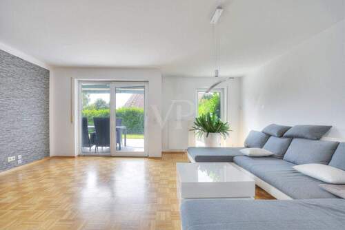 Wohn- und Esszimmer - 