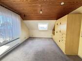 Zimmer 1 im Dachgeschoss - 