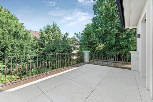 Große rückseitige Dachterrasse - 