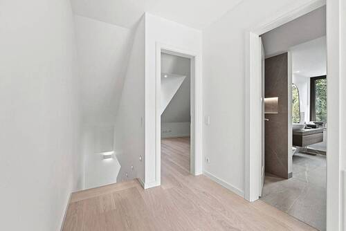 Flur mit Stellfläche im DG - 