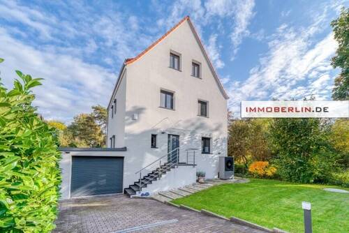 2 - 1.499.000,00&nbsp;EUR Kaufpreis, ca.&nbsp; 178,00&nbsp;m&sup2;&nbsp;Wohnfl&auml;che