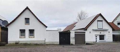 Außenansicht - freistehendes EFH in Röblingen - 95.000,00 EUR Kaufpreis,