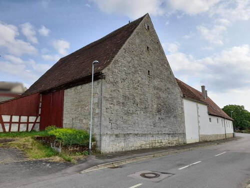 Außenansicht - 1 Zimmer Mehrfamilienhaus, Wohnhaus zum Kaufen in Creglingen