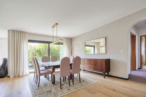 Wohnzimmer mögliche Möblierung - 