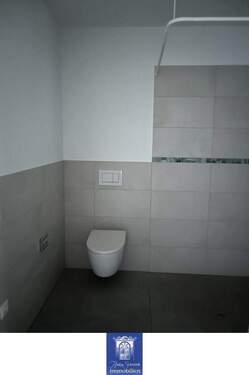 Bad - Etagenwohnung mit 44,20 m&sup2; in Arnsdorf zur Miete