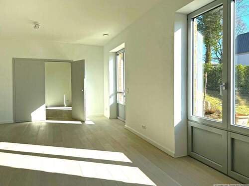 Wohnzimmer - 2 Zimmer Etagenwohnung zur Miete in Kiel