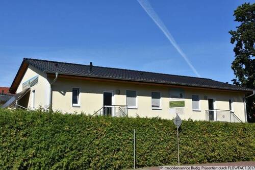 Ansicht von der Straße - 3 Zimmer Etagenwohnung zum Kaufen in Zinnowitz