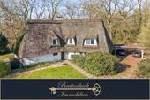 Breitenbach • Immobilien - Lilienthal - St.Jürgen . Exklusives Reetdachanwesen mit Teich & Pferdestall in Alleinlage