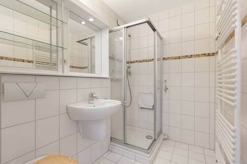Bad - Etagenwohnung mit 60,00 m² in Aachen zum Kaufen