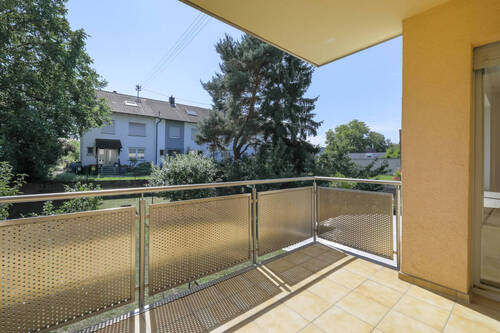 Balkon EG - Wohnen & Vermieten unter einem Dach - Ihr neues Kapitel beginnt hier