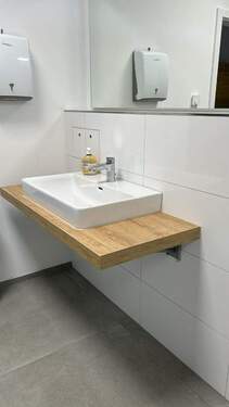 WC - 