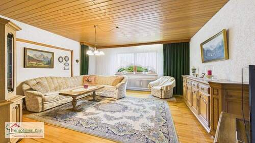 Wohnzimmer - Einfamilienhaus mit 170,00 m² in Mettlach zum Kaufen
