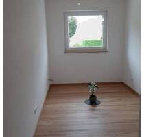 4-Zimmer Wohnung Haus Erstbezug - ideal für Familien - mit großem Garten am Bach - Rot an der Rot Ellwangen