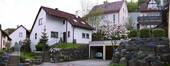 Eingang und Garage - 