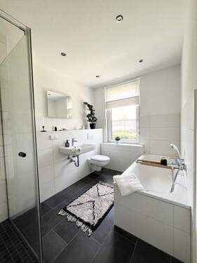 image00003 - Reihenmittelhaus mit 118,00 m&sup2; in Hannover / Seelhorst zur Miete