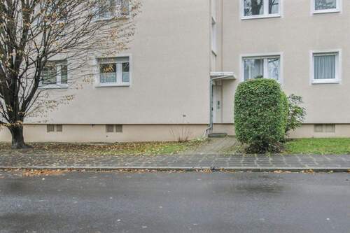 Hauseingangsbereich - Einfamilienhaus in Nürnberg zum Kaufen