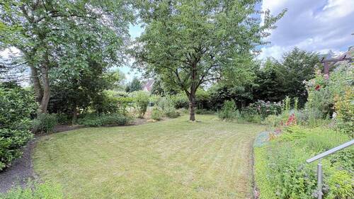 Garten mit Blick Richtung Südwesten - 