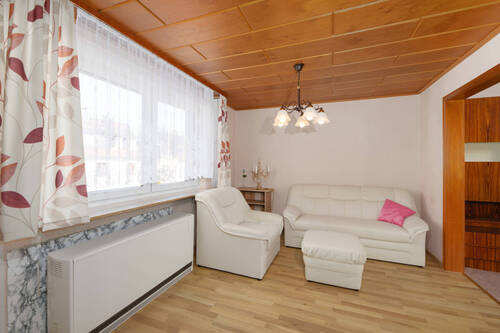 Wohnzimmer - 2 Zimmer Doppelhaushälfte in Birkenfeld
