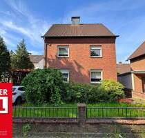 Einfamilienhaus mit Altbaucharme - Langenfeld Reusrath