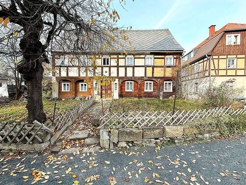 27-1.jpg - Traditionelles Fachwerkhaus mit Denkmalschutz