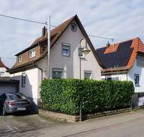 Gepflegtes Einfamilienhaus mit Garage in ruhiger Wohnlage - Wannweil