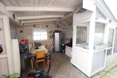 Große, offene Gartenhütte - 