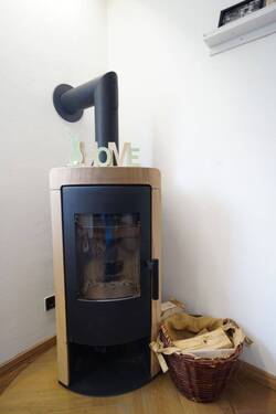 Kaminofen im Wohnzimmer - 