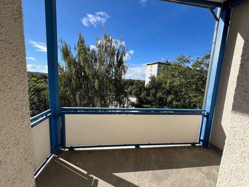 Balkon - 2 Zimmer Etagenwohnung zur Miete in Chemnitz