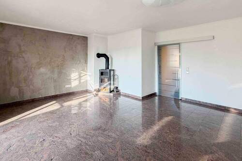 Wohnzimmer(1) - 4 Zimmer Doppelhaushälfte zum Kaufen in Erftstadt