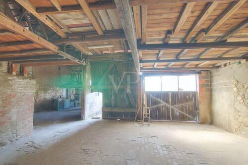 Scheune / Werkstatt - 