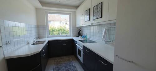 Küche - Charmante 2-Zimmer-Wohnung mit Balkon und Garage - Ihr neues Zuhause in Dachau