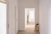 Flur Vergleichswohnung - Tolle 3-Raum-Wohnung mit Weitblick