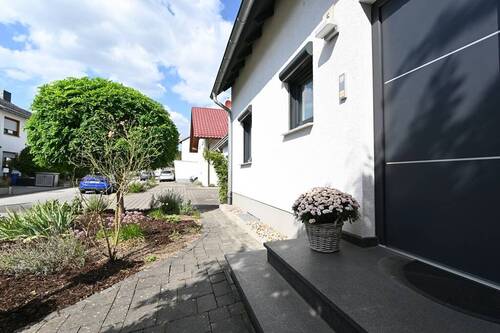 Vorderansicht (102) - 