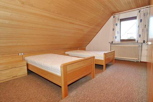 Schlafzimmer OG - 