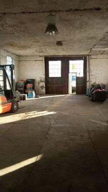 Halle innen - 