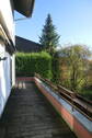 hausumspannender Balkon - 
