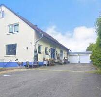 Privates Gartenparadies in ruhiger Lage von Dierdorf - Großzügiges Haus mit möglicher Einliegerwohnung Büro- oder Pr...