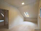 Geräumiges Gästezimmer im Dachgeschoss - 
