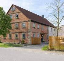 Liebevoll saniertes Bauernhaus mit Platz zum Träumen in Geslau