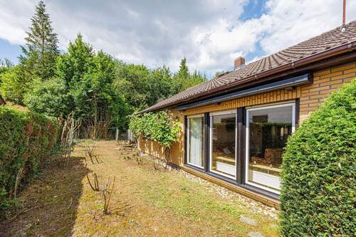 Garten - 4 Zimmer Einfamilienhaus zum Kaufen in Backnang