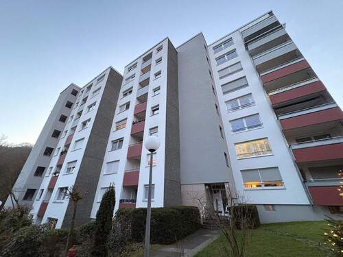 Hauseingang - 2 Zimmer Etagenwohnung zur Miete in Eppstein