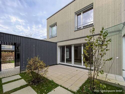 Innenhof Reihenhaus 18, aktuelles Foto - 