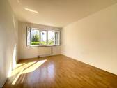 Schlafzimmer 1 EG - 8 Zimmer Mehrfamilienhaus, Wohnhaus in Stuttgart