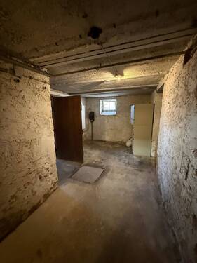 Sandsteinkeller - 